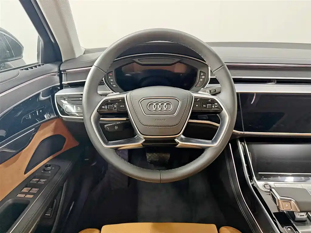 Audi A8 — миниатюра 11