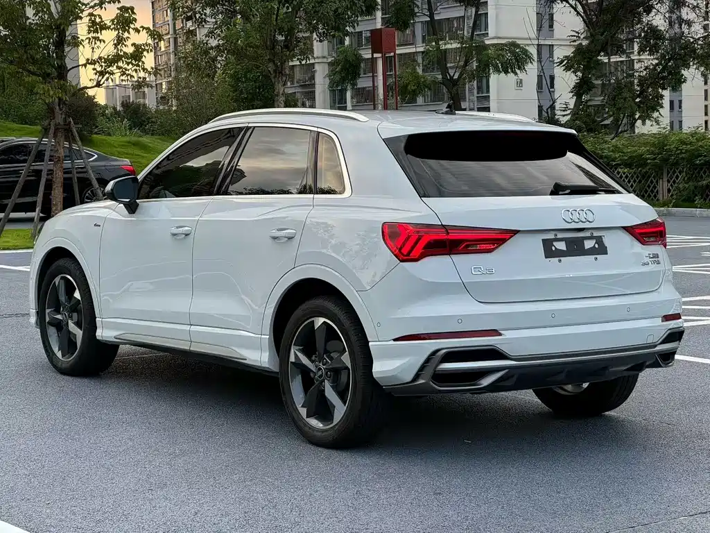 Audi Q3 — миниатюра 9