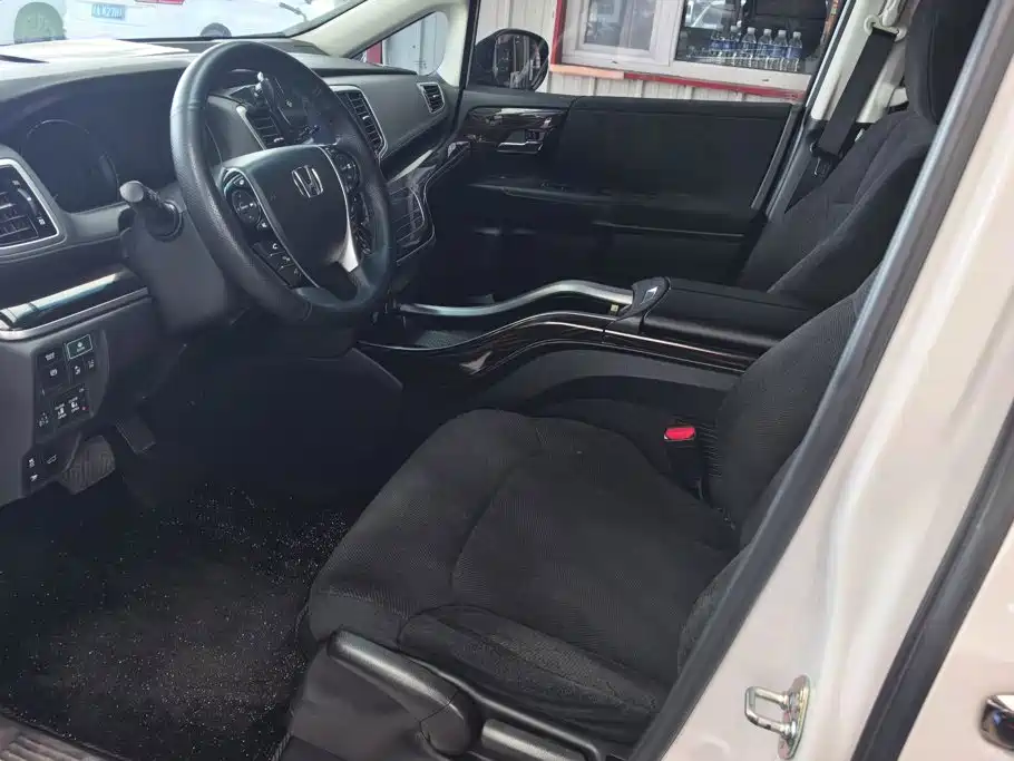 Honda Odyssey — миниатюра 9