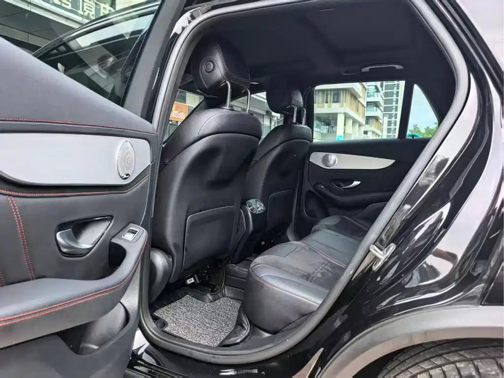 Mercedes-Benz GLC AMG — миниатюра 6