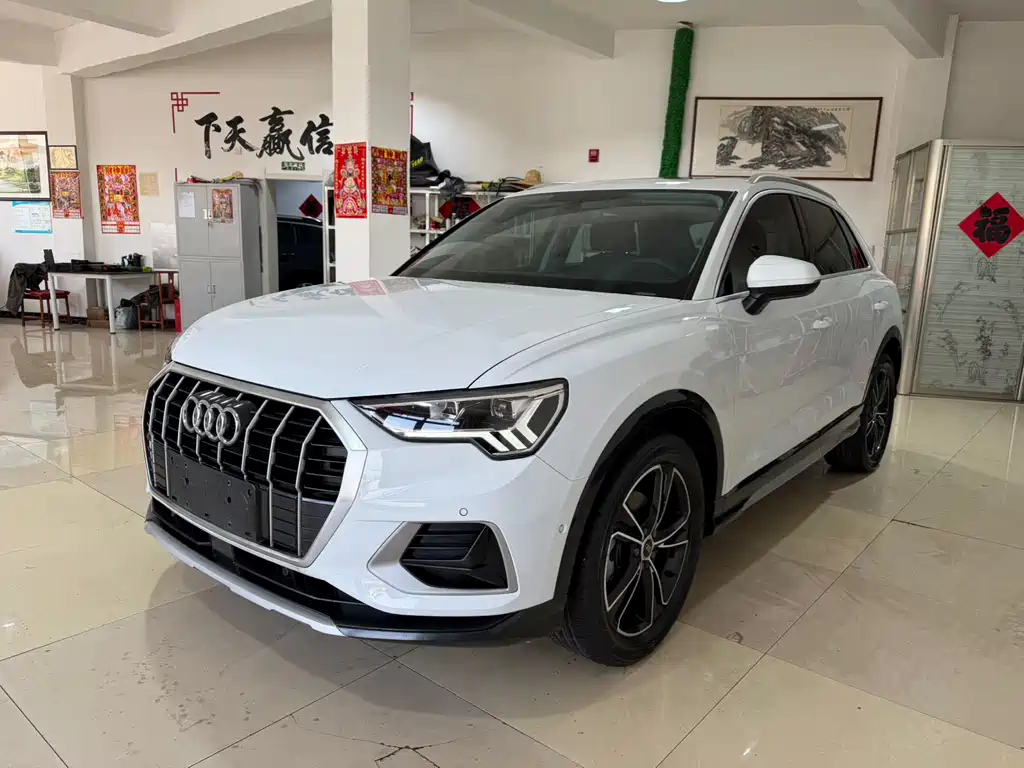 Audi Q3 2022
