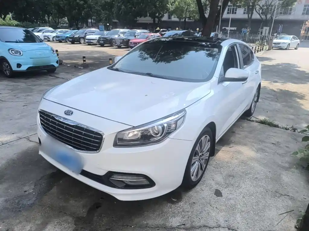 Kia K4