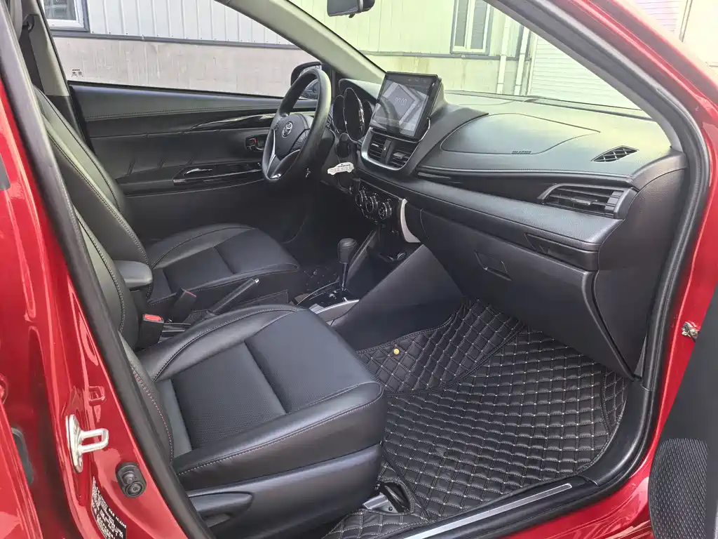 TOYOTA YARIS L ZHIXUAN