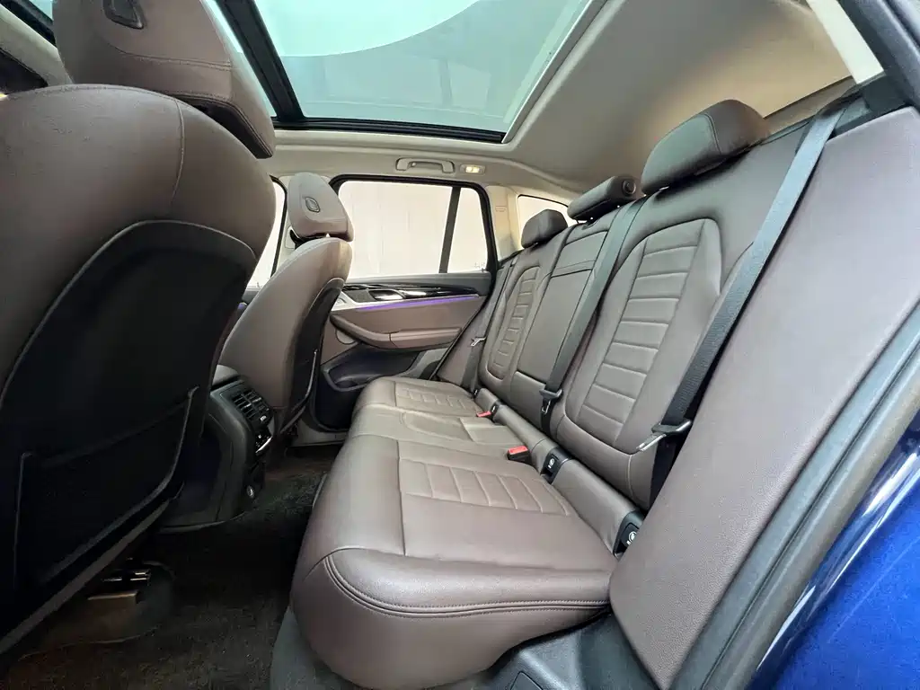 BMW X3 — миниатюра 20