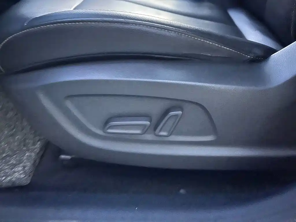 Roewe Ei5 — миниатюра 14