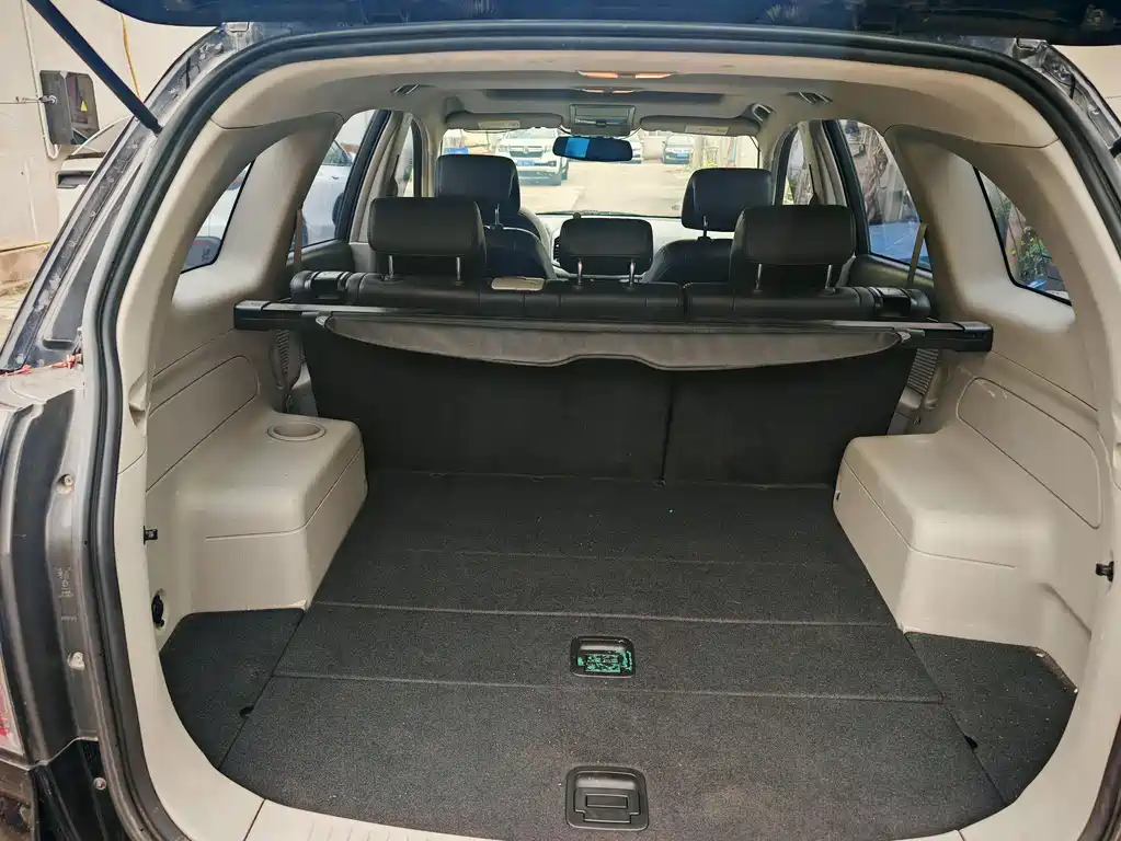 Chevrolet Captiva — миниатюра 13