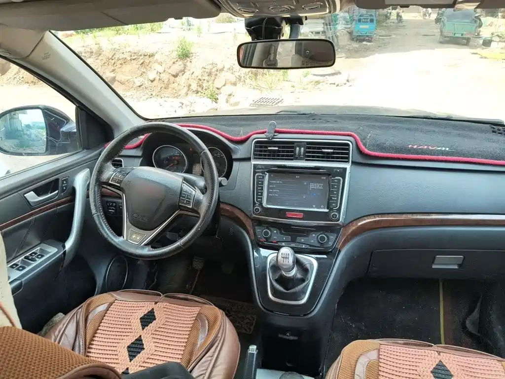 Haval H6 2015 Sport 1.5T MT Elite