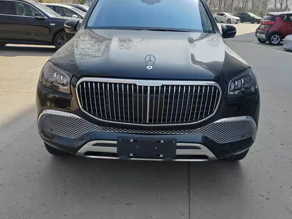 Mercedes-Benz GLS 2023