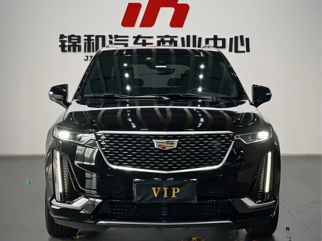Cadillac XT6 2020 28T мест Luxury