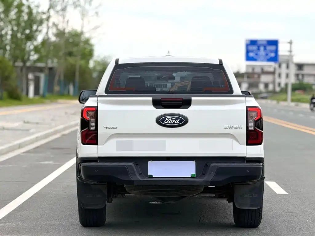 Ford Ranger — миниатюра 8