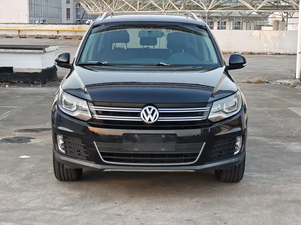 Volkswagen Tiguan — миниатюра 2