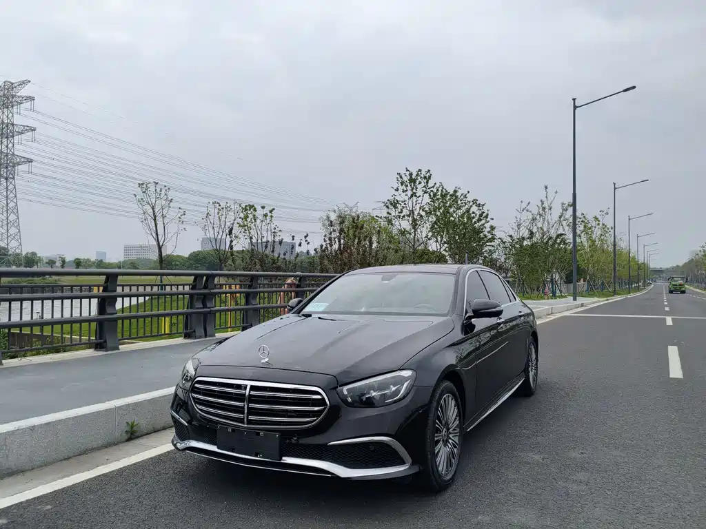 Купить Mercedes-Benz E-Class