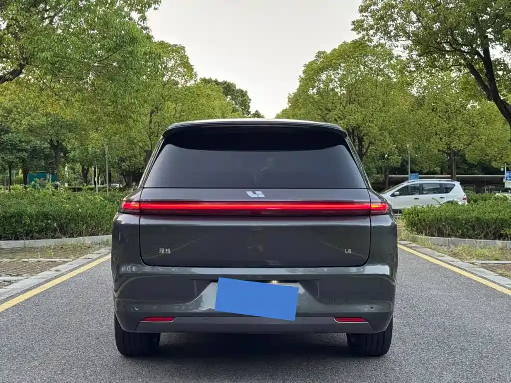 Li Auto Li L8 — миниатюра 5