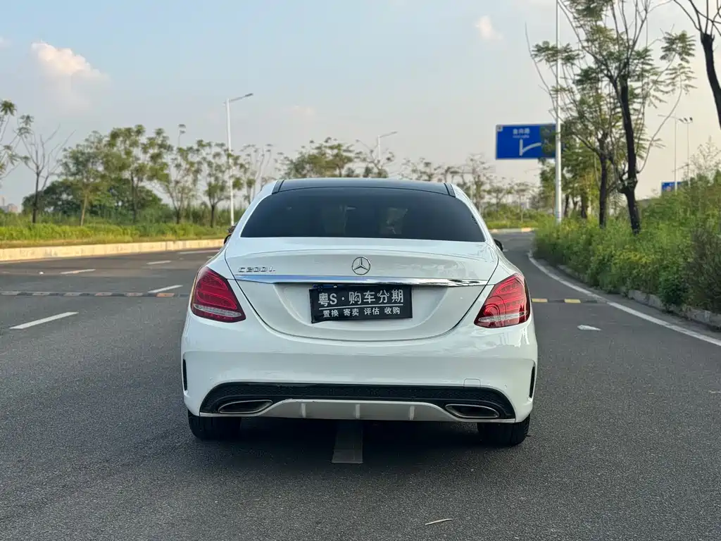 Mercedes-Benz C-Class — миниатюра 22