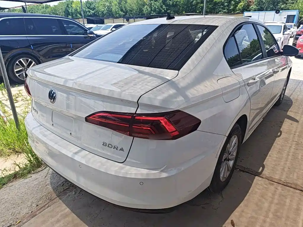 Volkswagen Bora 2021 1.5L AT Fashion Smart Connect