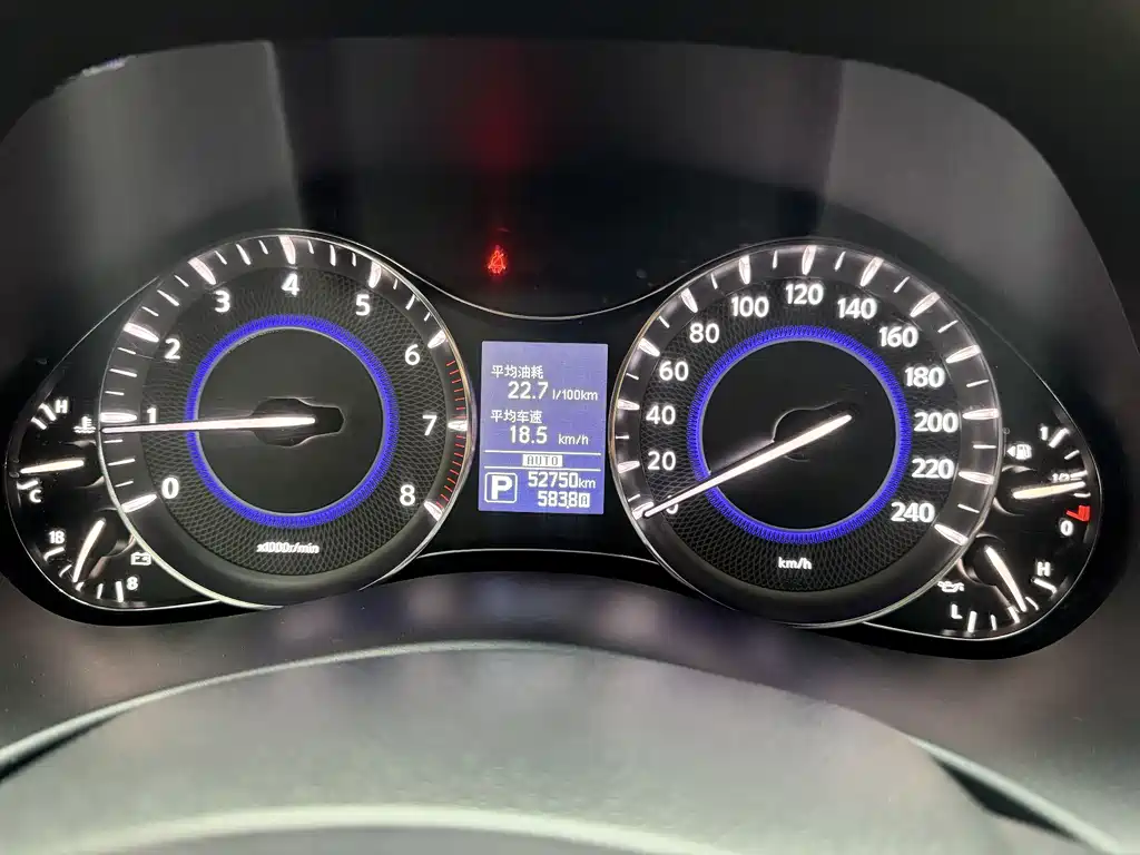 Infiniti QX80 2016 5.6L 4WD