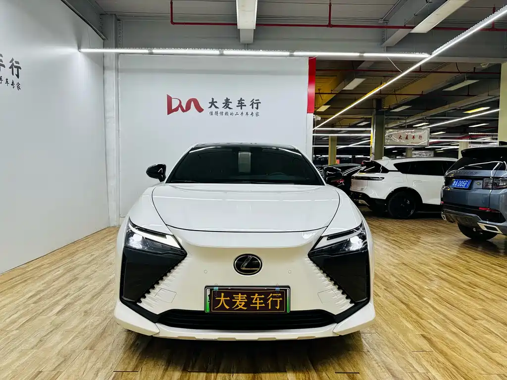 LEXUS RZ