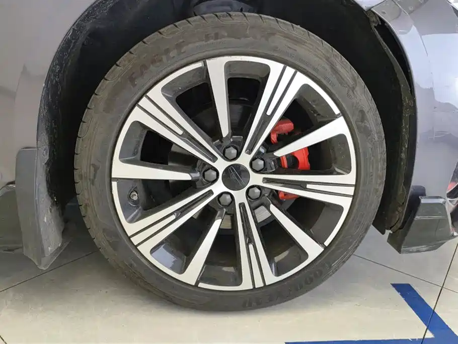 GEELY AUTOMOBILE XINGRUI