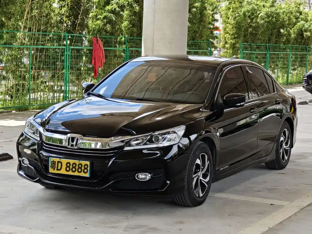 Honda Accord 2016 2.0L Elite