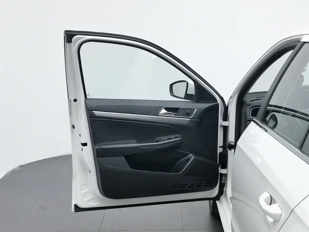 Volkswagen Lavida 2017 1.6L AT Comfort
