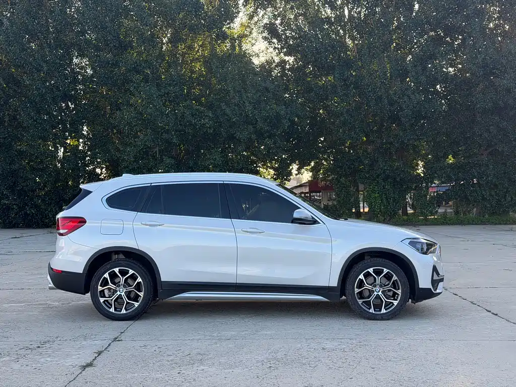 BMW X1 sDrive20Li Fashion Type, фото 4