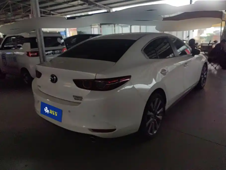 MAZDA 3 ANGKESAILA