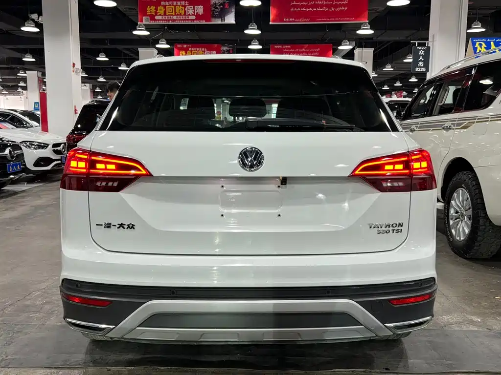 Volkswagen Tayron 2019 330TSI Luxury VI