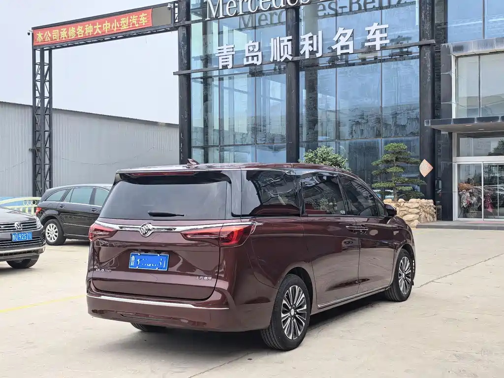 Buick GL8 2023 ES Luxury