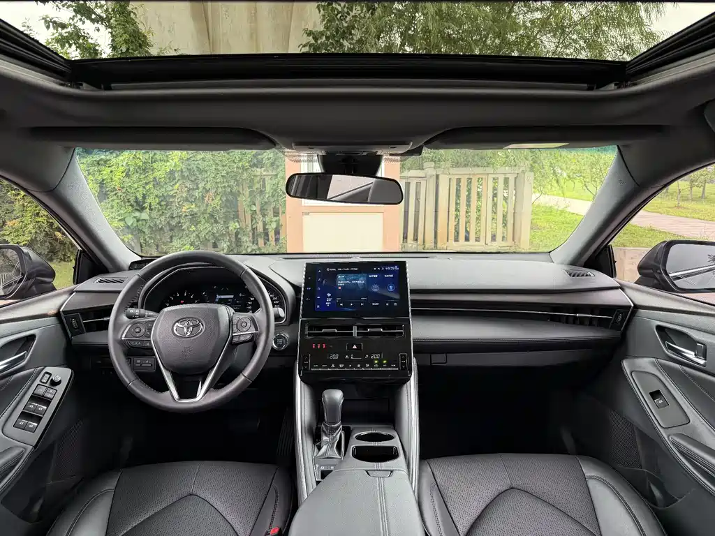 Toyota Avalon 2023 2.0L Luxury