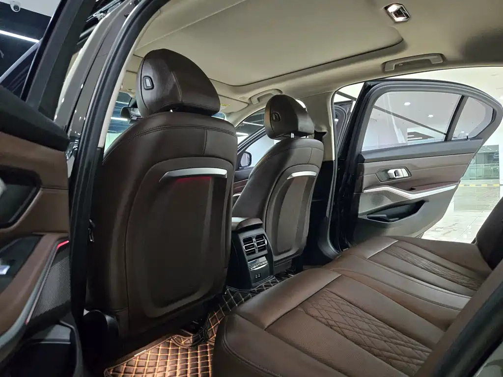 BMW 3 Series — миниатюра 6