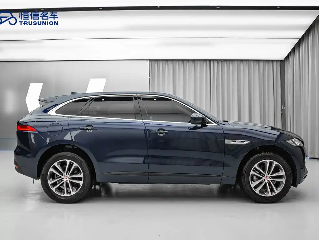 Jaguar F-Pace 2018 2.0T Premium