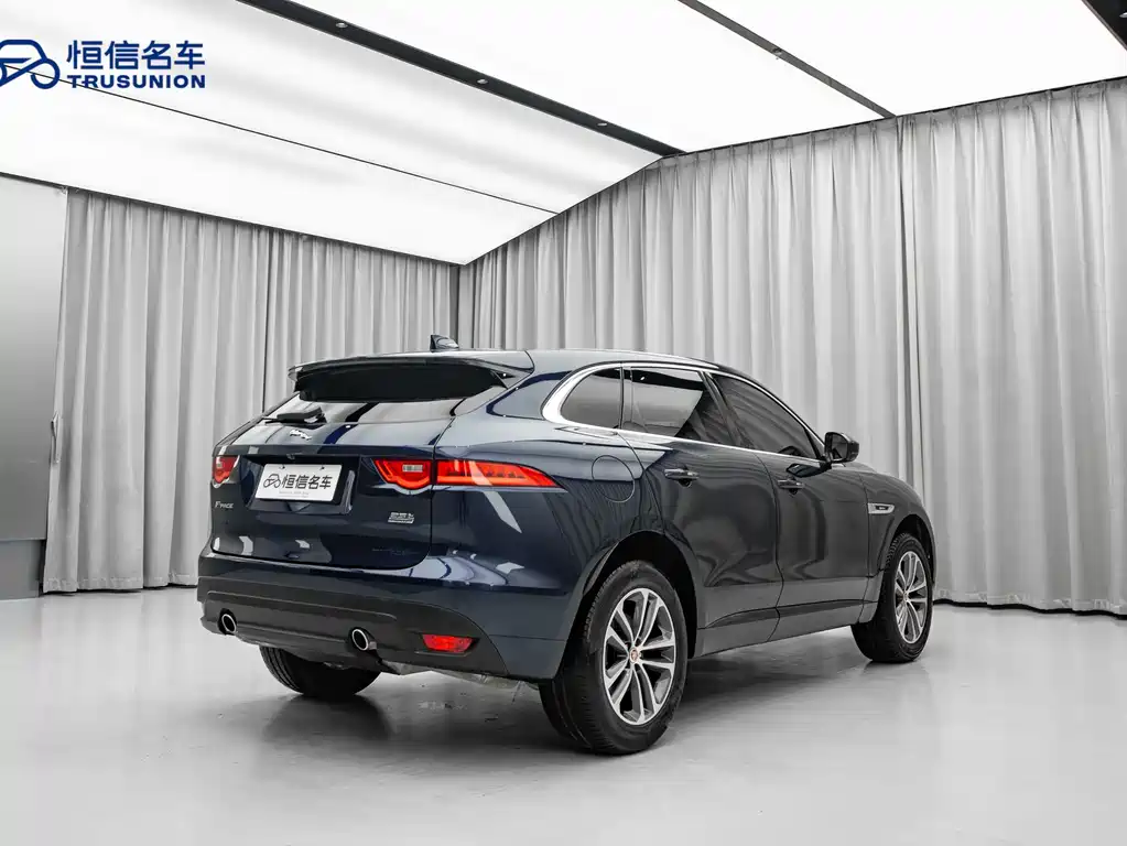 Jaguar F-Pace 2018 2.0T Premium