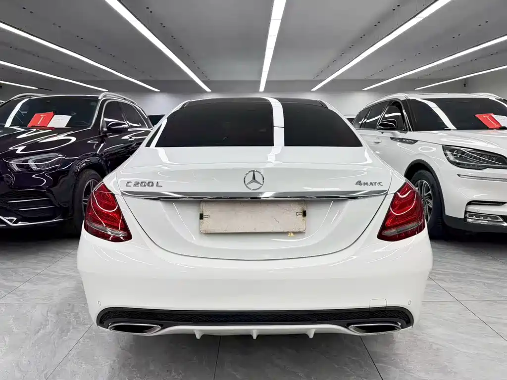 Mercedes-Benz C-Class — миниатюра 5