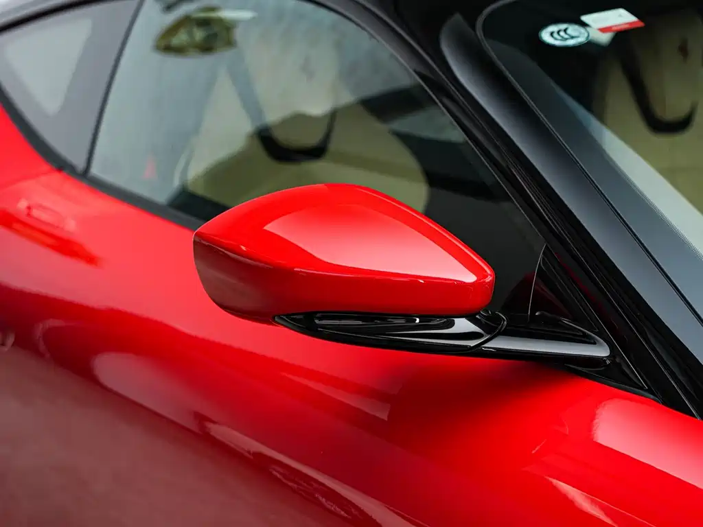 Ferrari Roma — миниатюра 13