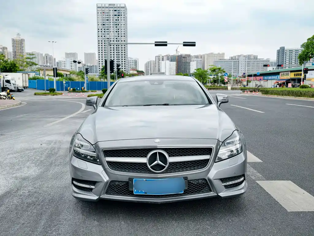 Mercedes-Benz CLS — миниатюра 2