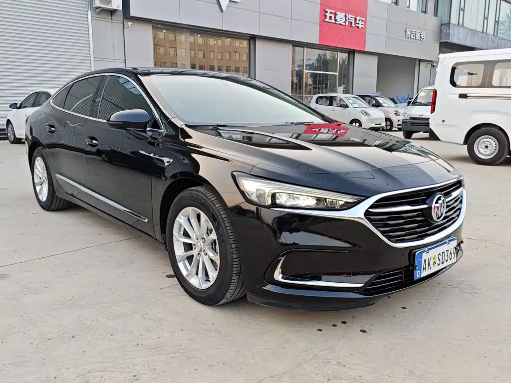 Buick LaCrosse — миниатюра 3