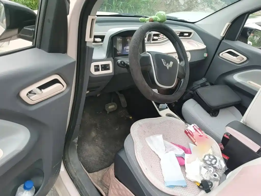 Wuling MINIEV — миниатюра 21