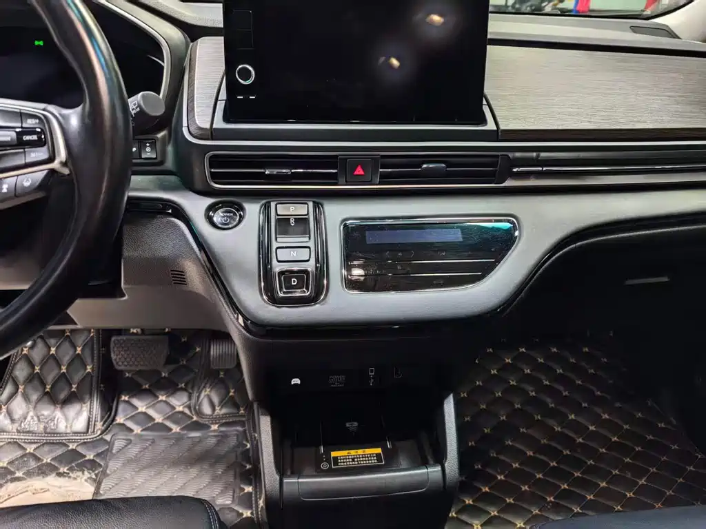 Honda Odyssey — миниатюра 8