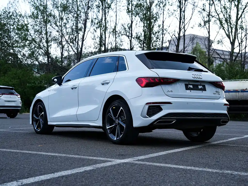 Audi A3 2022 Sportback 35 TFSI Fashion Sport