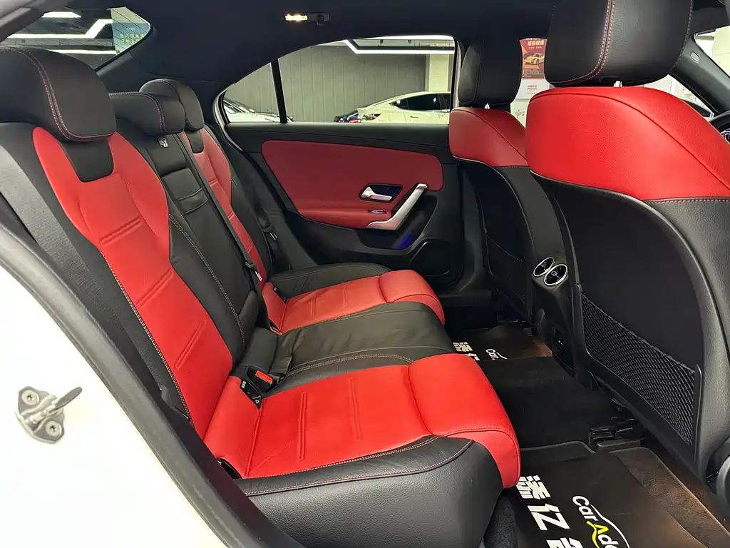 Mercedes-Benz A-Class AMG — миниатюра 13