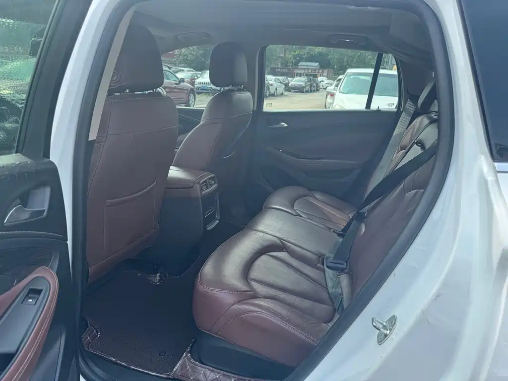 Buick Envision Plus — миниатюра 17