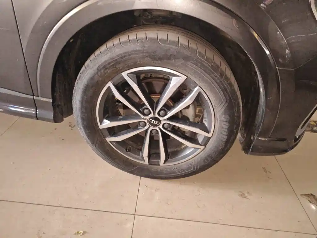 Audi Q3 — миниатюра 8