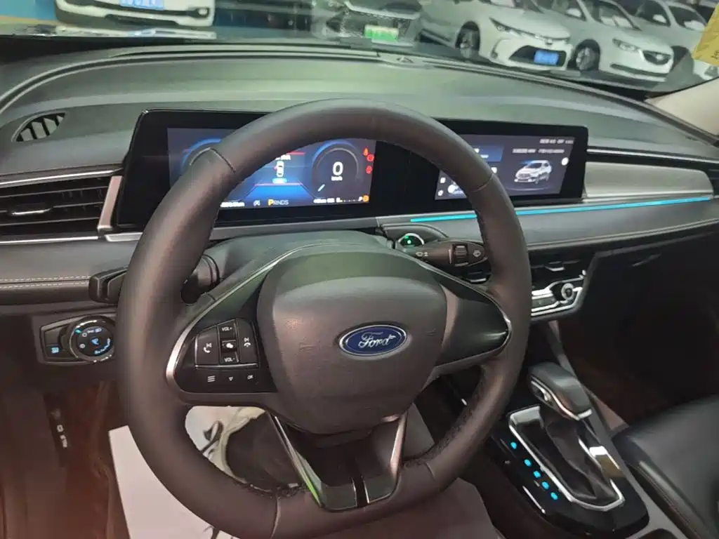 Ford Escort — миниатюра 10