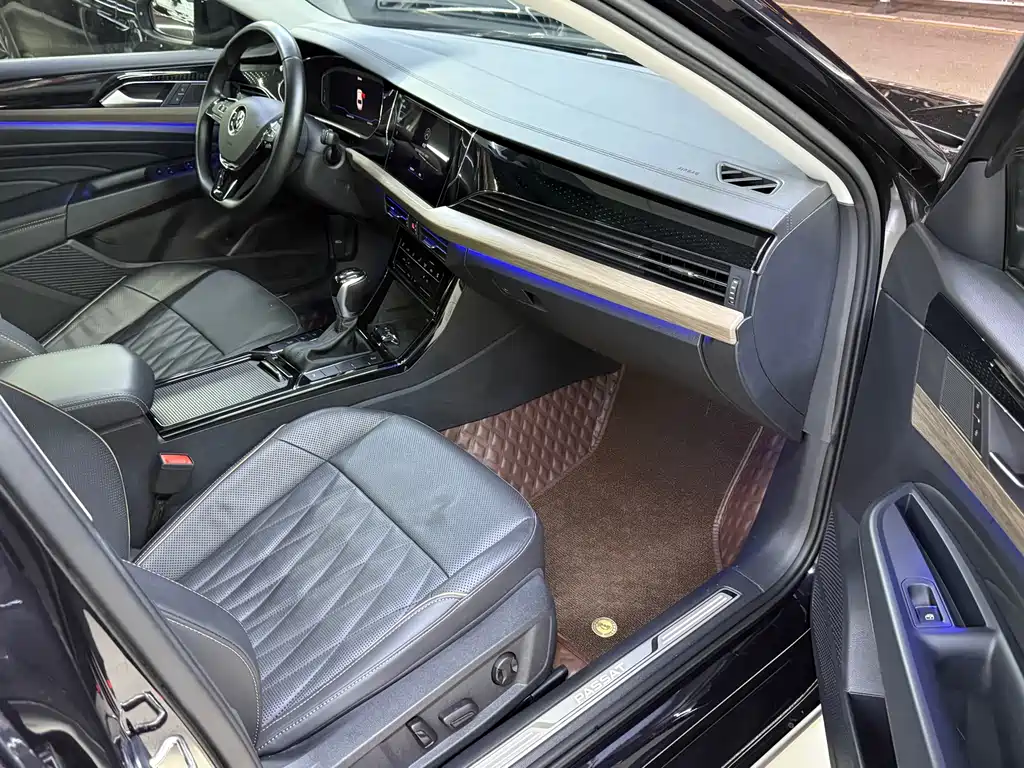 Volkswagen Passat — миниатюра 10