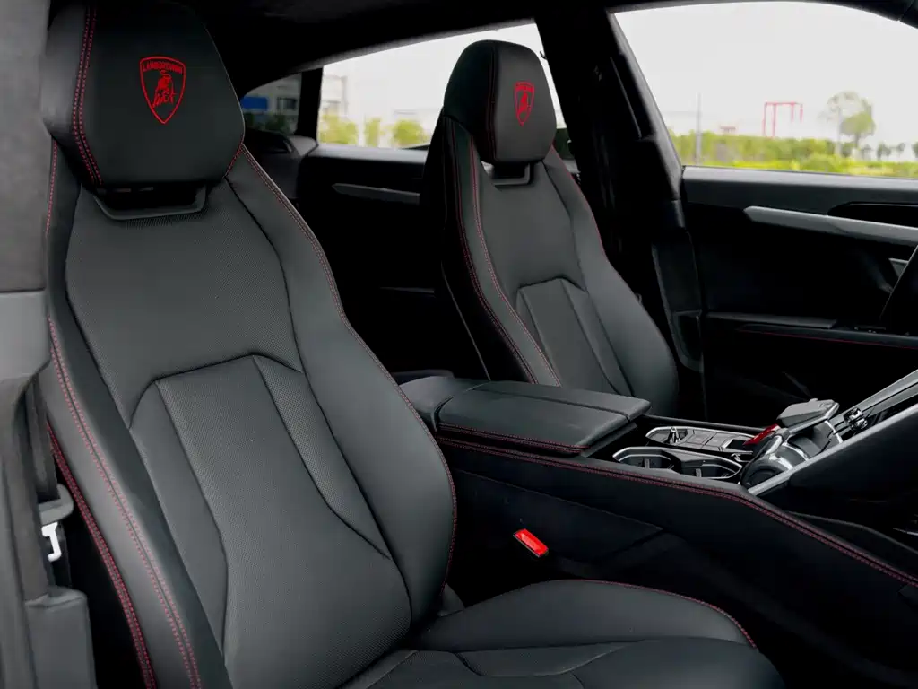 Lamborghini Urus — миниатюра 19