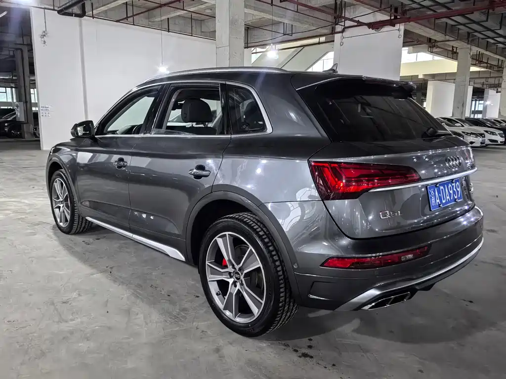 Audi Q5L — миниатюра 6