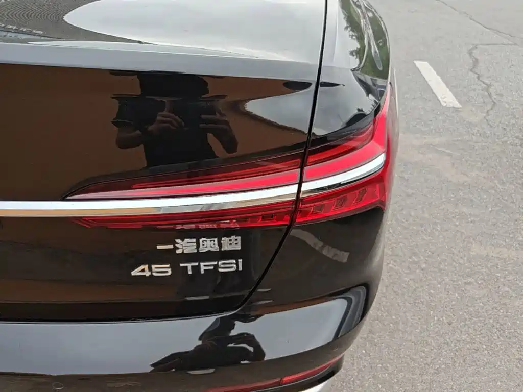 Audi A6L — миниатюра 8