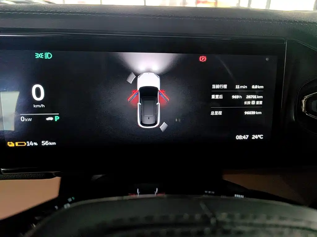 NIO ES6 — миниатюра 8
