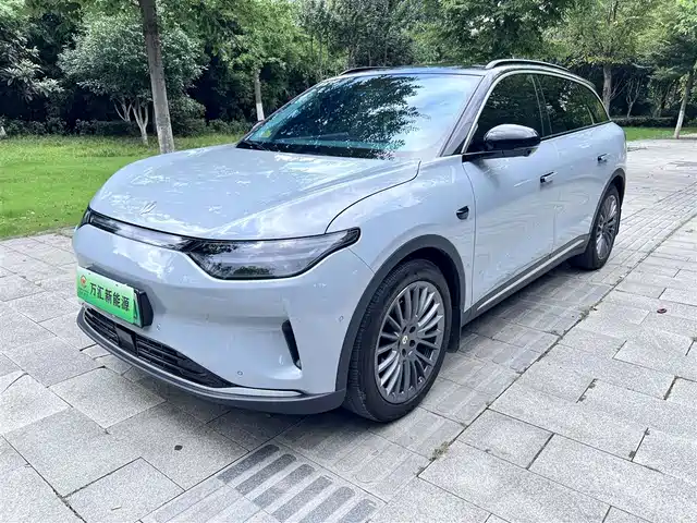 Leapmotor C11