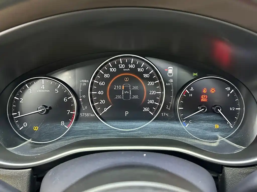 Mazda CX-30 — миниатюра 8